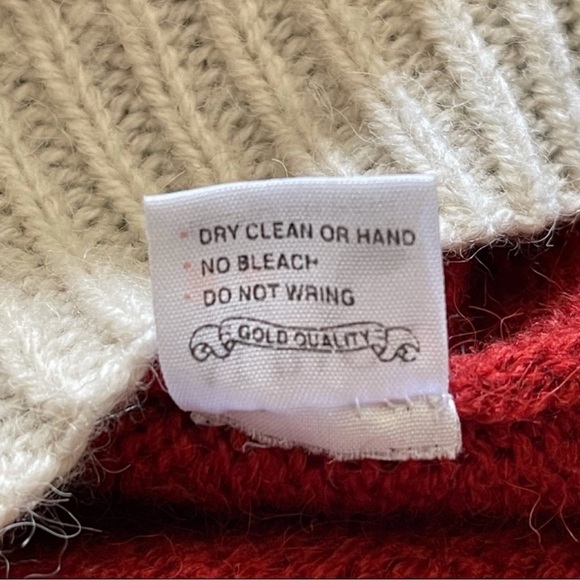 The Alpaca Connection Peruvian Fair Isle Knit Jumper Sweater In Red,Cream, Blue - Picture 7 of 8